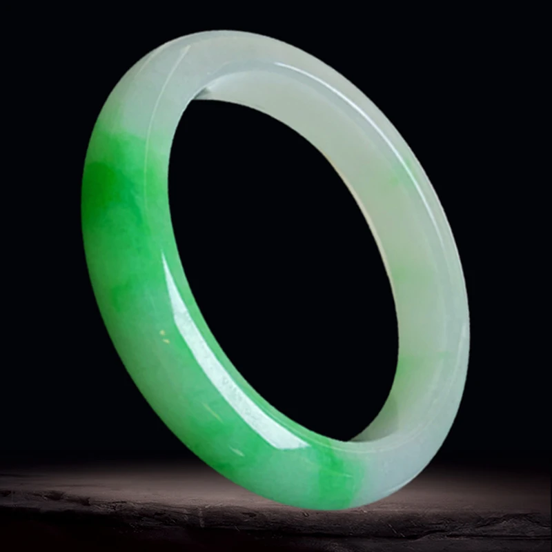 玉镯子测量菠菜绿缅甸翡翠天然绿色手镯 A货正阳绿冰种飘花玻璃辣