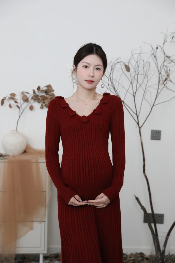 senenmu 玫瑰花语 秋冬新款v领连衣裙显瘦气质孕妇装