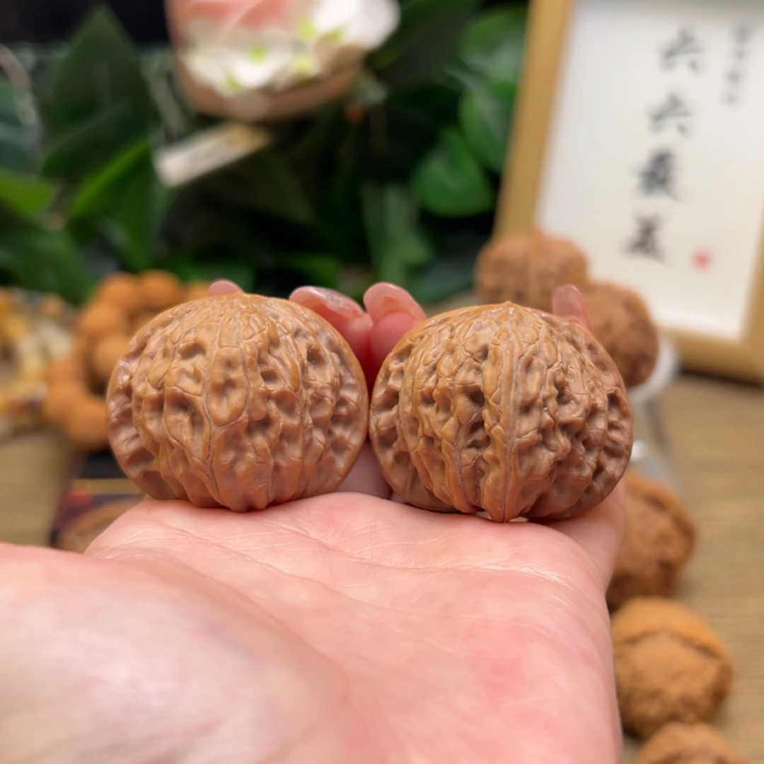 【闪购商品】文玩核桃把件39磨盘