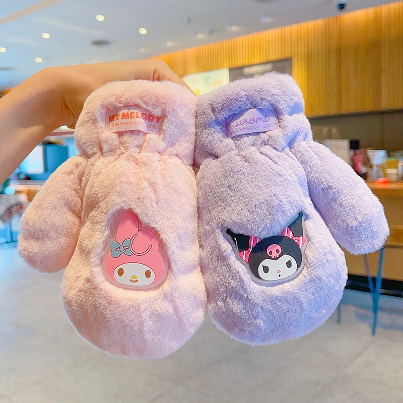 毛毛三丽鸥冬季儿童可爱包指手套小女孩保暖加绒加厚宝宝连指挂脖
