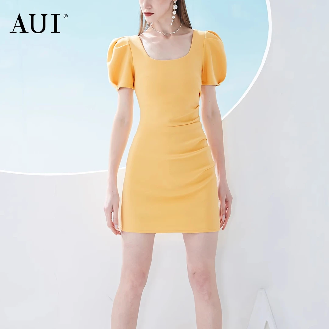 【老板娘夏天】气质设计感时尚方领连衣裙2024修身包臀裙22C010008