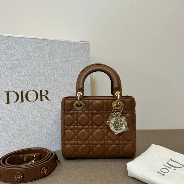 妃鱼/95新/迪奥/Dior/单肩包/市场价39000