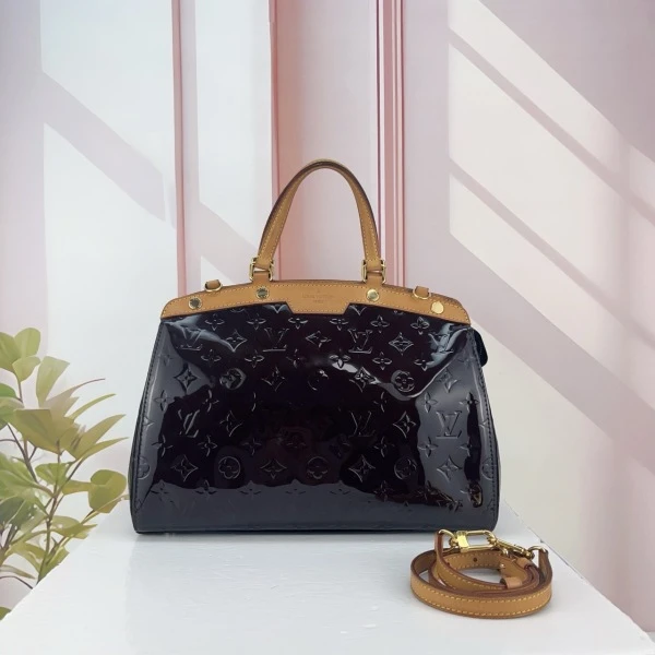 妃鱼/95新/路易威登/Louis Vuitton/单肩包/市场价19000