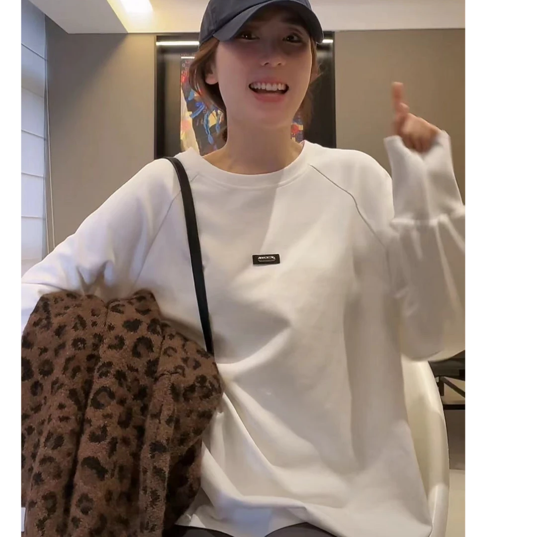 徐靖靖 【小棕扣】2409215简约洋气宽松休闲潮牌大版长袖打底T恤