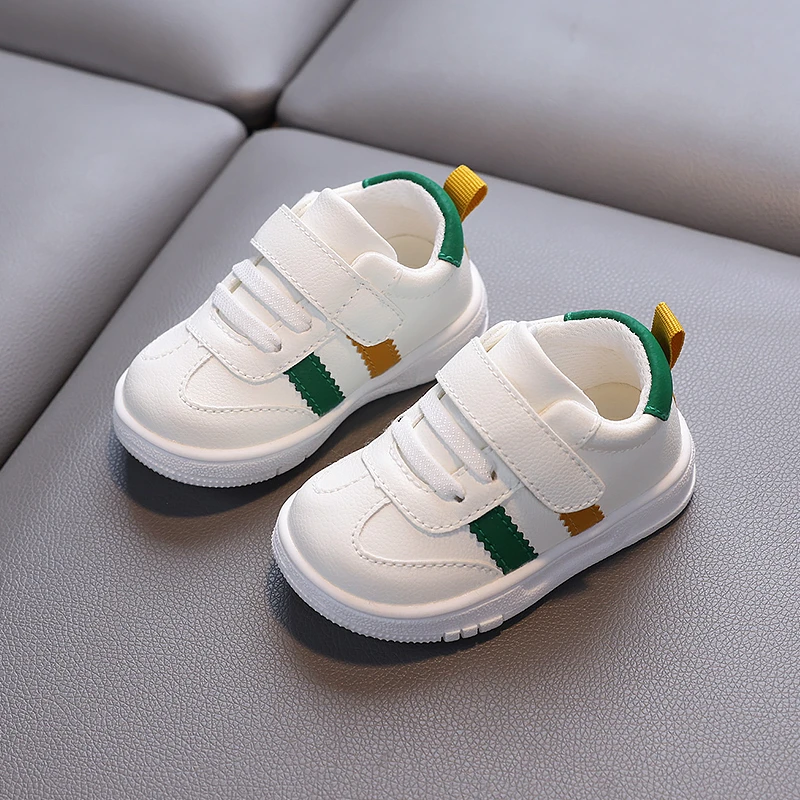 春秋季小童学步鞋软底机能鞋1-4岁防滑婴儿鞋女童皮面百搭小白鞋