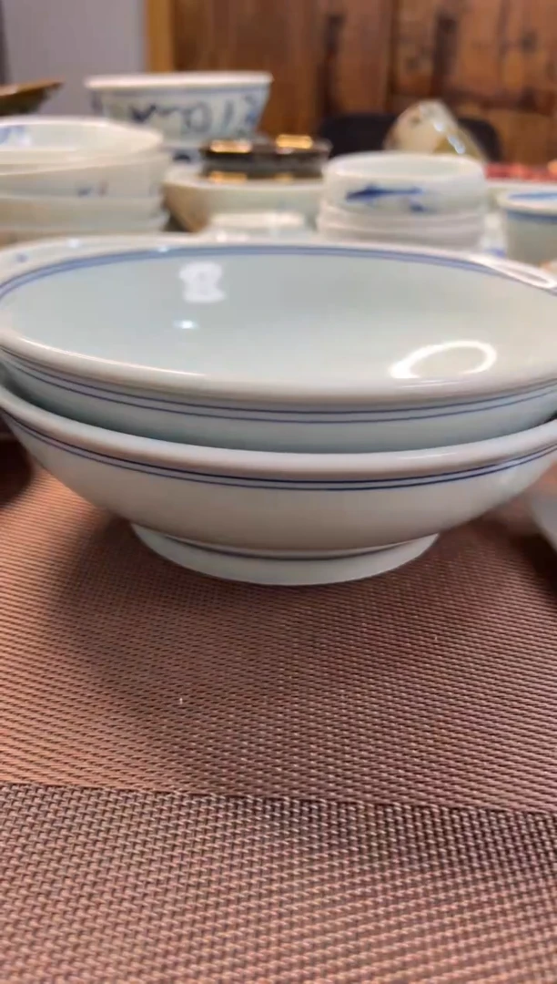 【闪购商品】碗中瑕双线8寸高足面碗拍一发二
