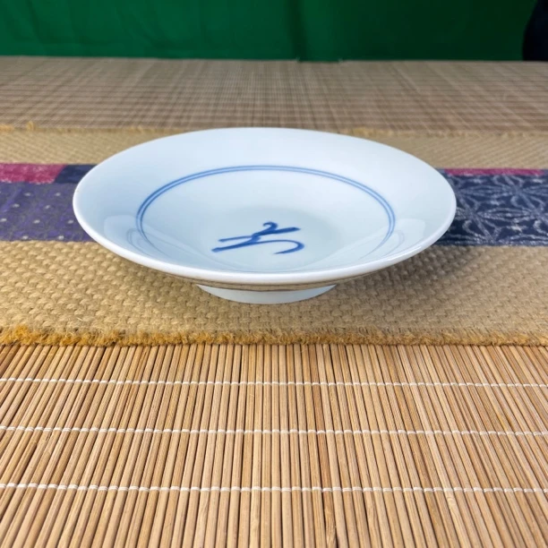 7寸山茶花玉兰盘口径17cm高度4.5cm