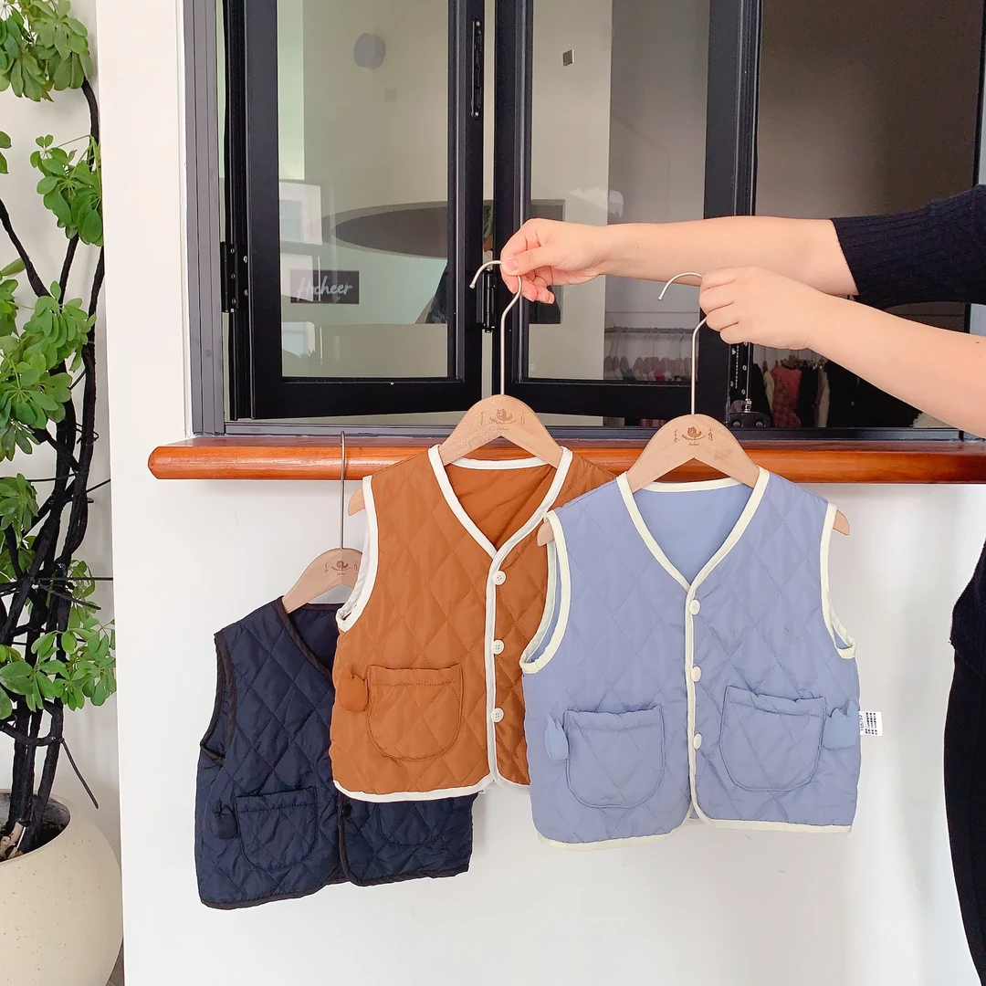 A 424013 八色可选 安蒂宝贝冬款加棉轻奢马甲 男女童棉内胆撞色