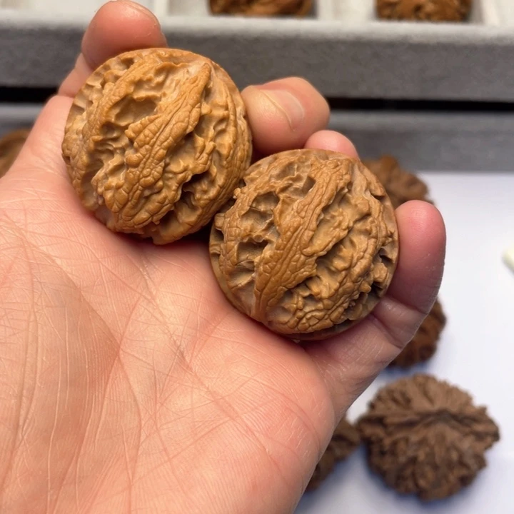 文玩核桃吊坠文玩