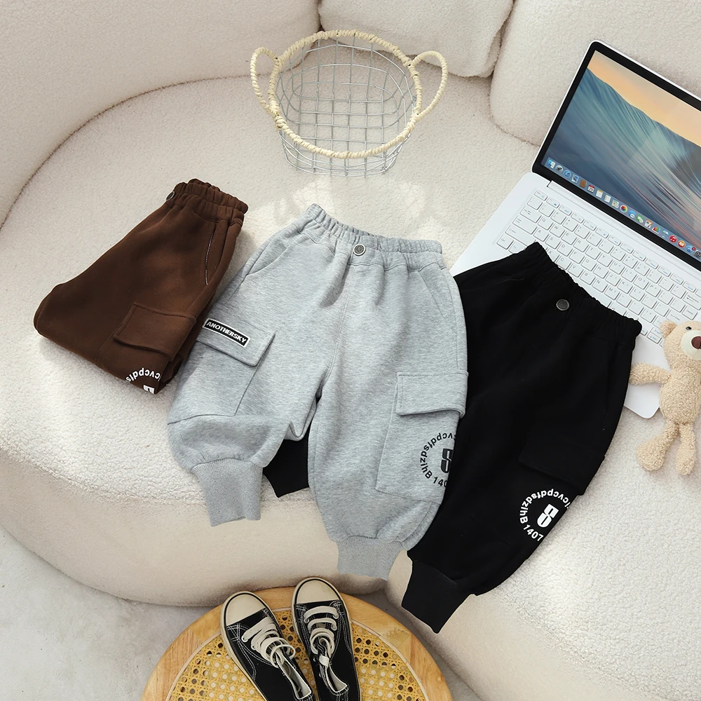 儿童秋季工装裤运动休闲裤90-150码运动裤中大童洋气小童宽松