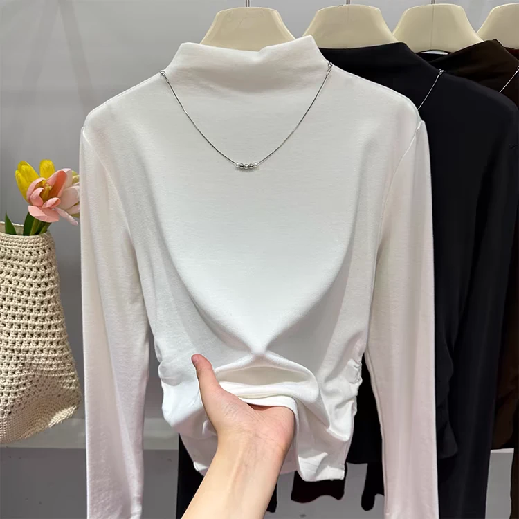 加绒加厚，珍珠链条打底