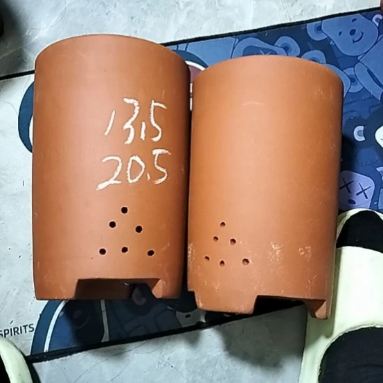 紫砂20CM（含）-50CM（不含）红泥大笔筒两个微瑕