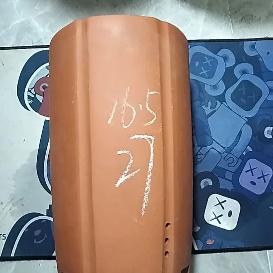 紫砂20CM（含）-50CM（不含）红泥抽角一个微瑕六方