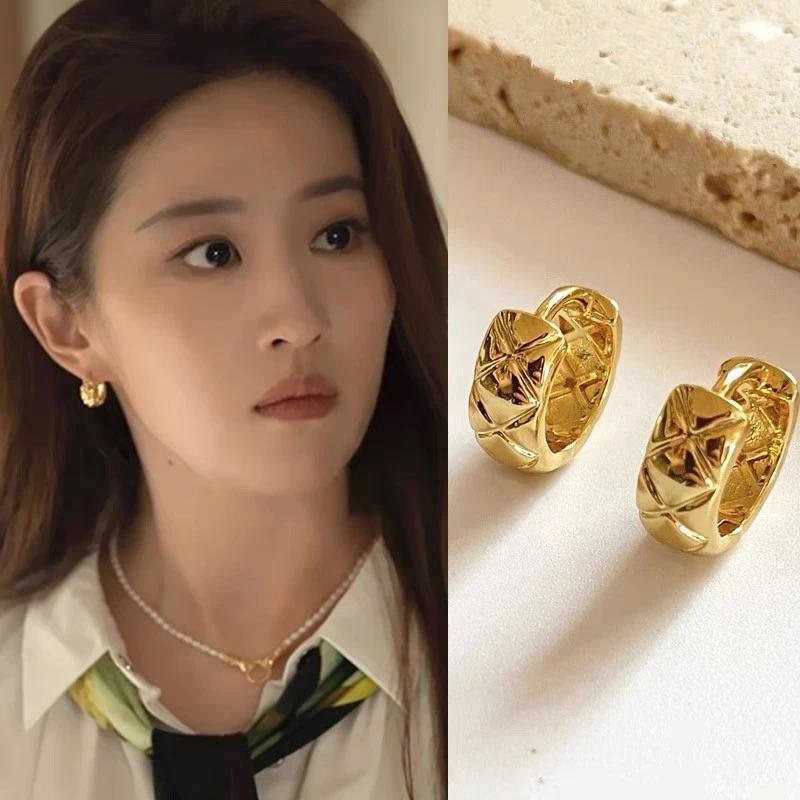 合金耳饰 小香风菱格纹耳环复古圆圈耳扣小众设计感通勤百搭耳饰