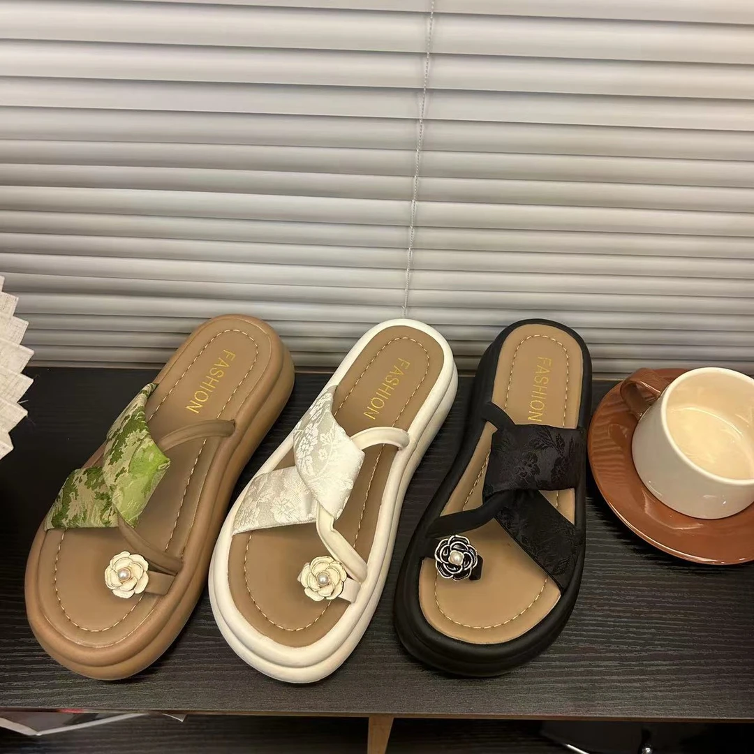 2024年夏季时尚百搭软底外穿厚底仙女风山茶花国风绣花网红拖鞋