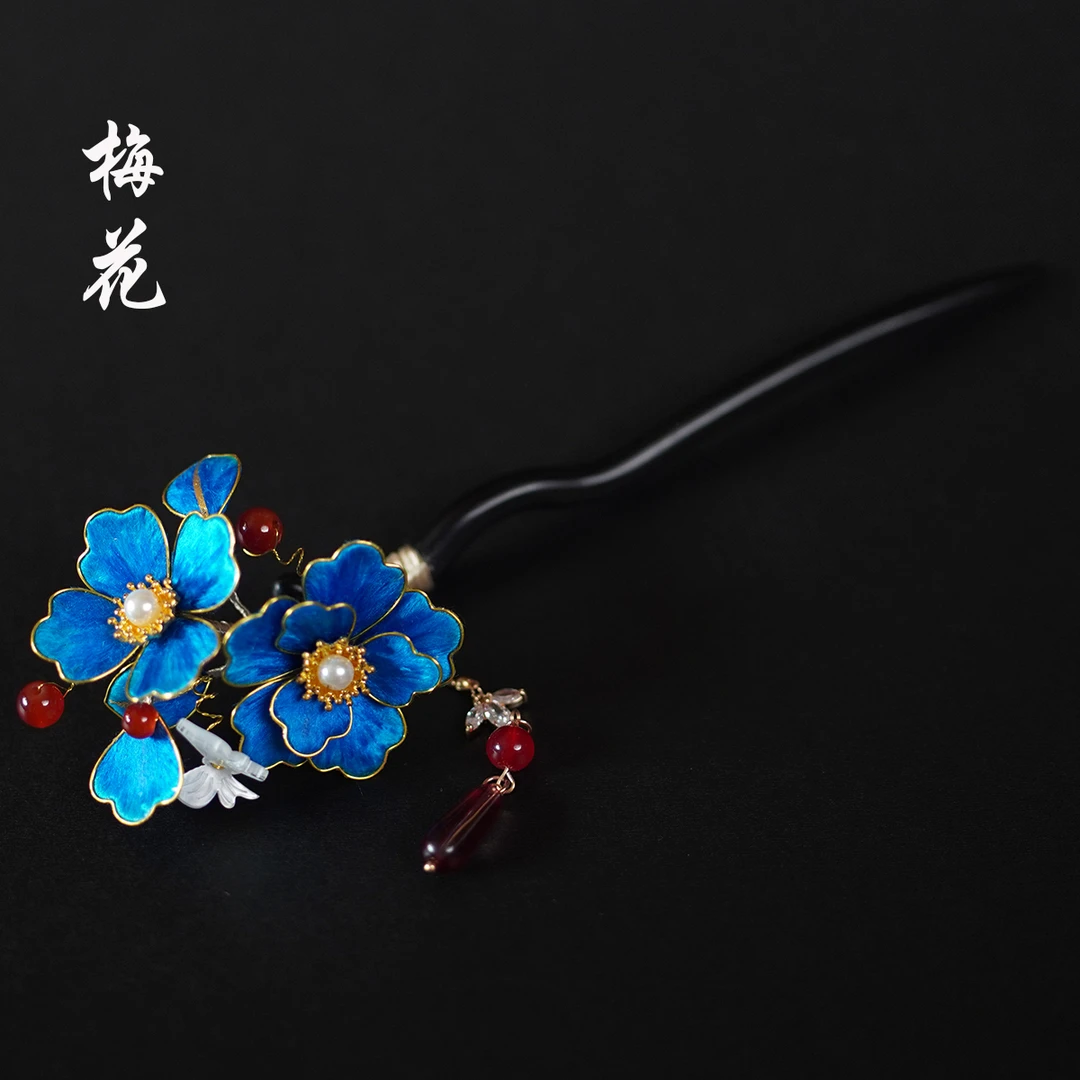 原创非遗绒花丨梅花 纯手工国风新中式掐丝桑蚕丝线檀木盘发簪