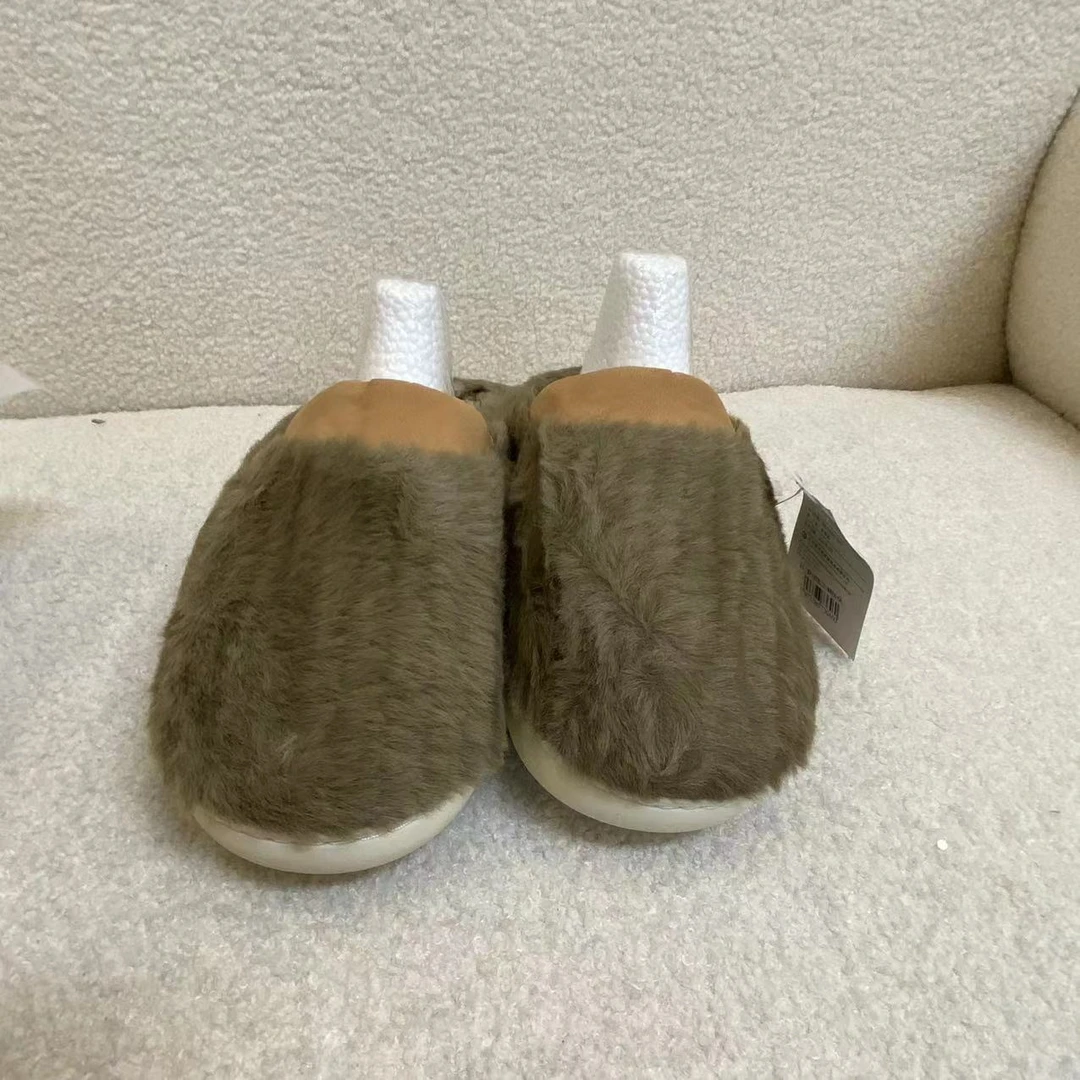 （微瑕）冬季毛毛居家拖鞋 C2846