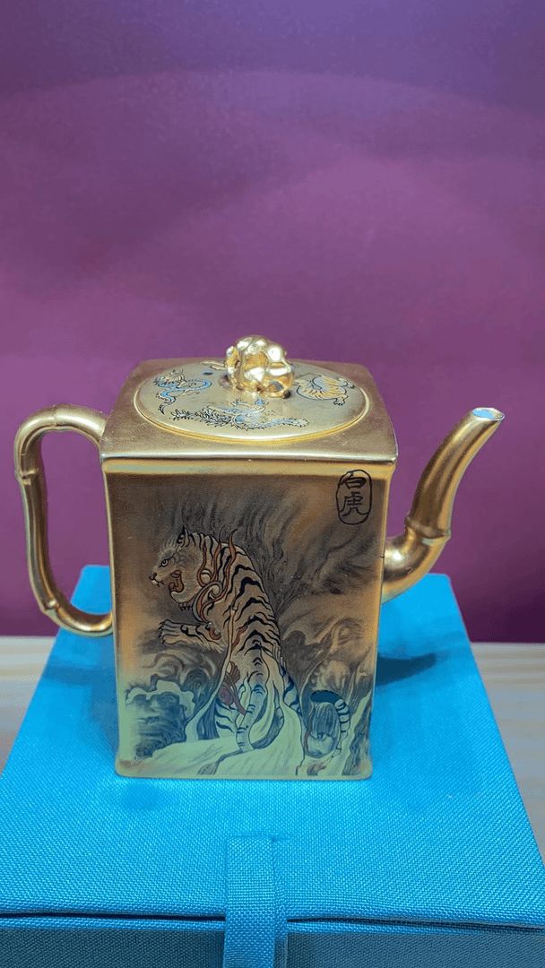 四方壶四大神兽高端陶瓷茶具茶壶A14128