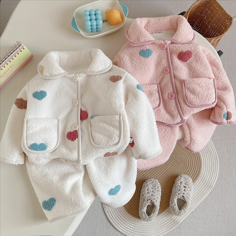 2024新款珊瑚绒女孩宝宝冬款加绒儿童法兰绒家居服