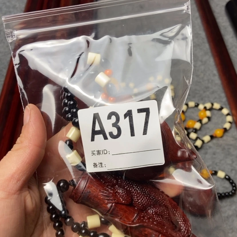 【闪购商品】红贵宝木*哥317
