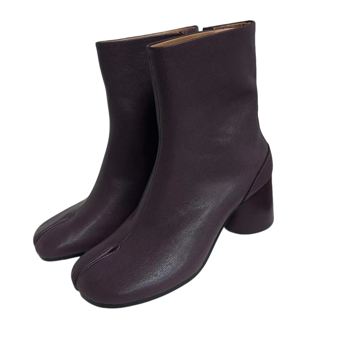 FM经典复古小众设计时尚羊咩咩红色粗跟女士气质  分趾粗跟瘦瘦靴