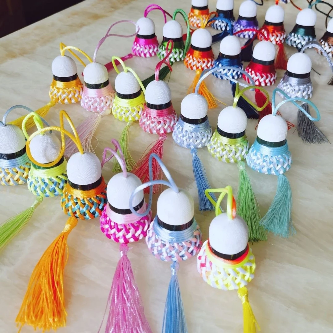 手工编织羽毛球挂件diy球包背包包包吊坠钥匙坠成品送球搭子礼物