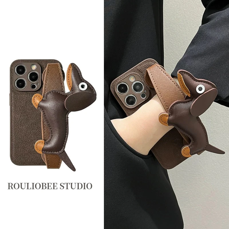 KEWU秋冬腊肠狗腕带适用苹果16/15华为vivo小米14手机壳月坑纹13