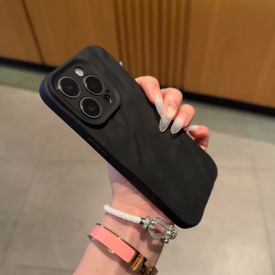 KEWUins纯色肤感褶皱适用iPhone15苹果16手机壳14promax软13女12