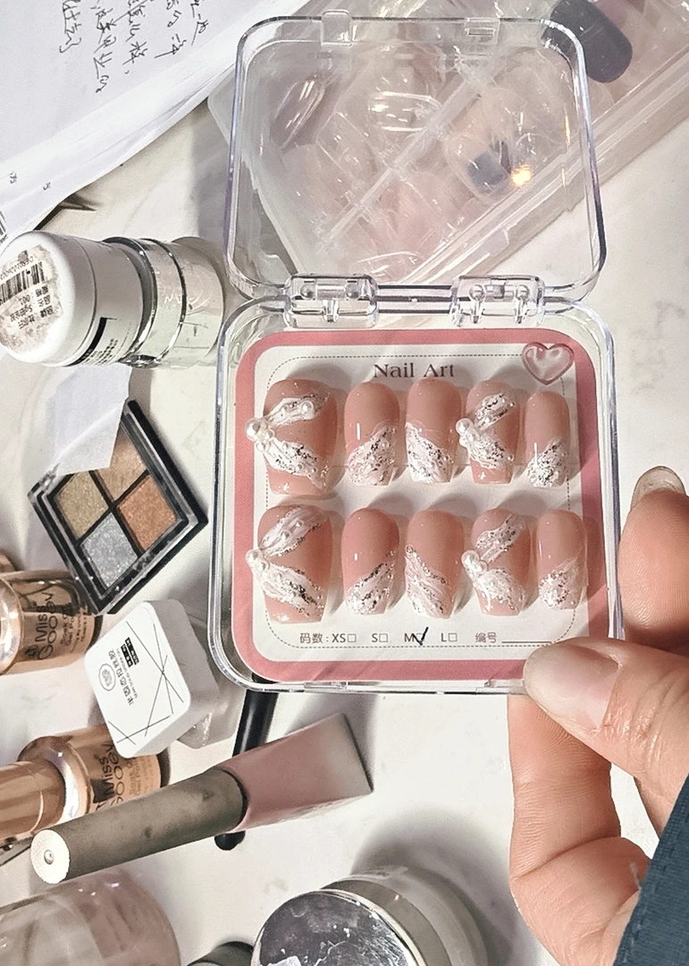 自制梯形纯手工穿戴甲ins裸色短梯气质穿戴式指甲片