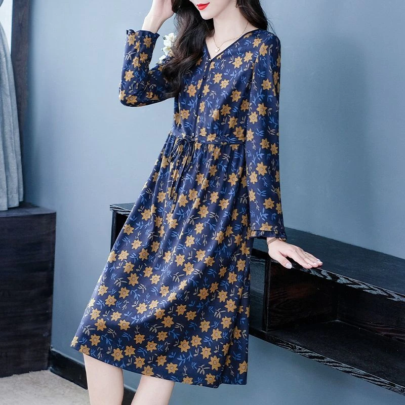 连衣裙女秋季漂亮裙子230887