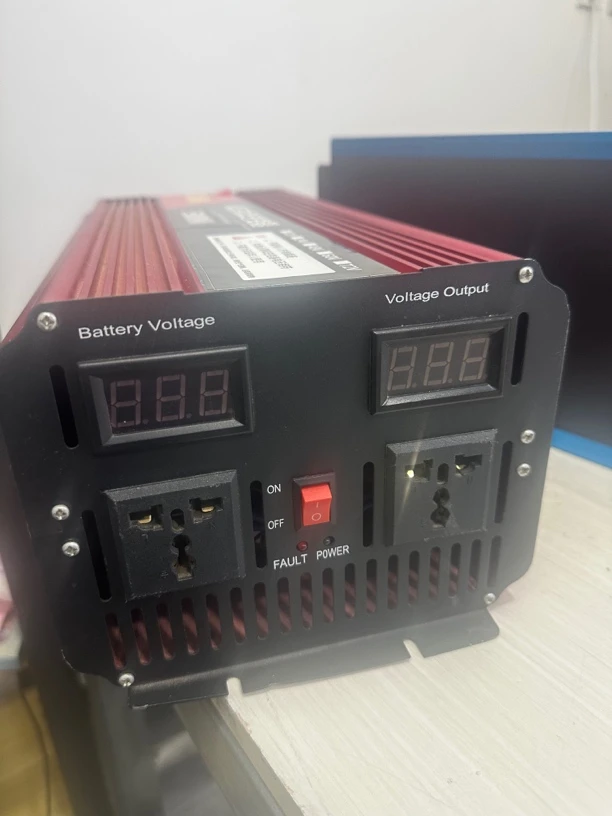 纯正炫波12-24通用5000w逆变器