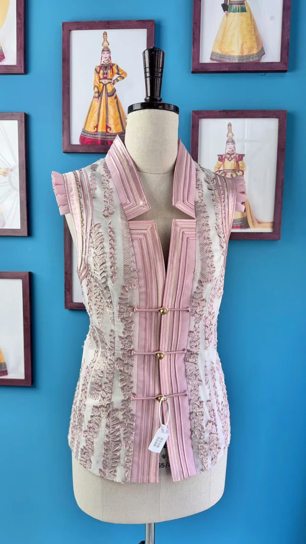 印象矜绣马甲0201