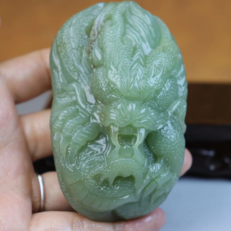 孤品天然和田玉青海料龙行天下龙手把件把玩玉石