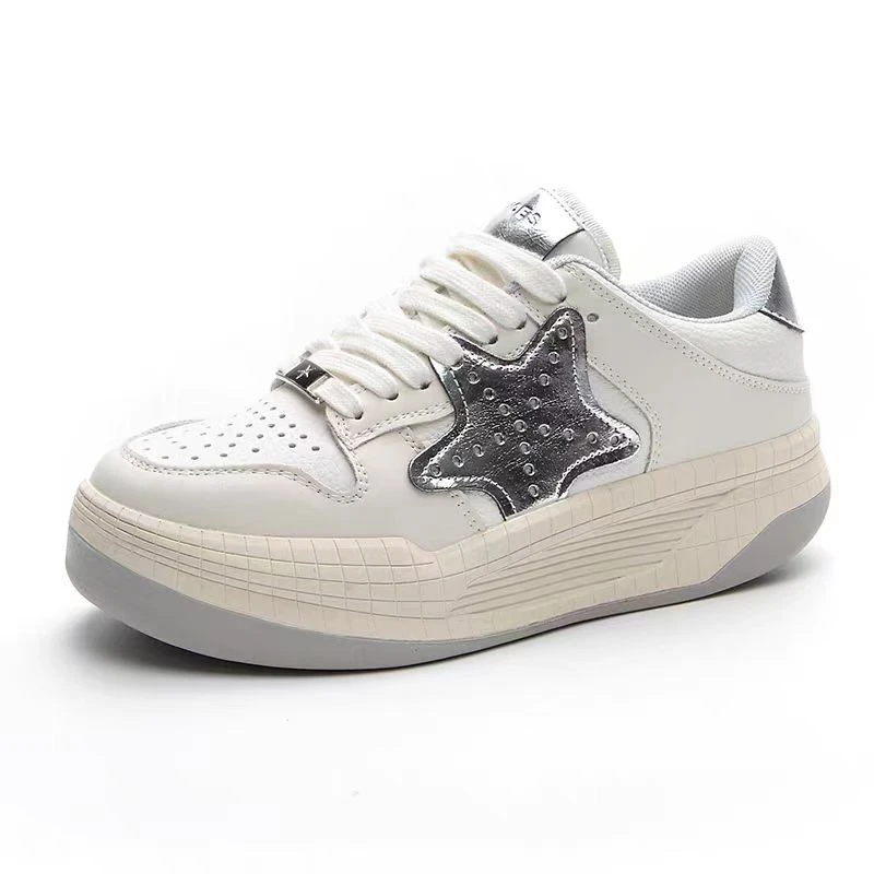 2024年早春新款星星真皮百搭板鞋PL313-11