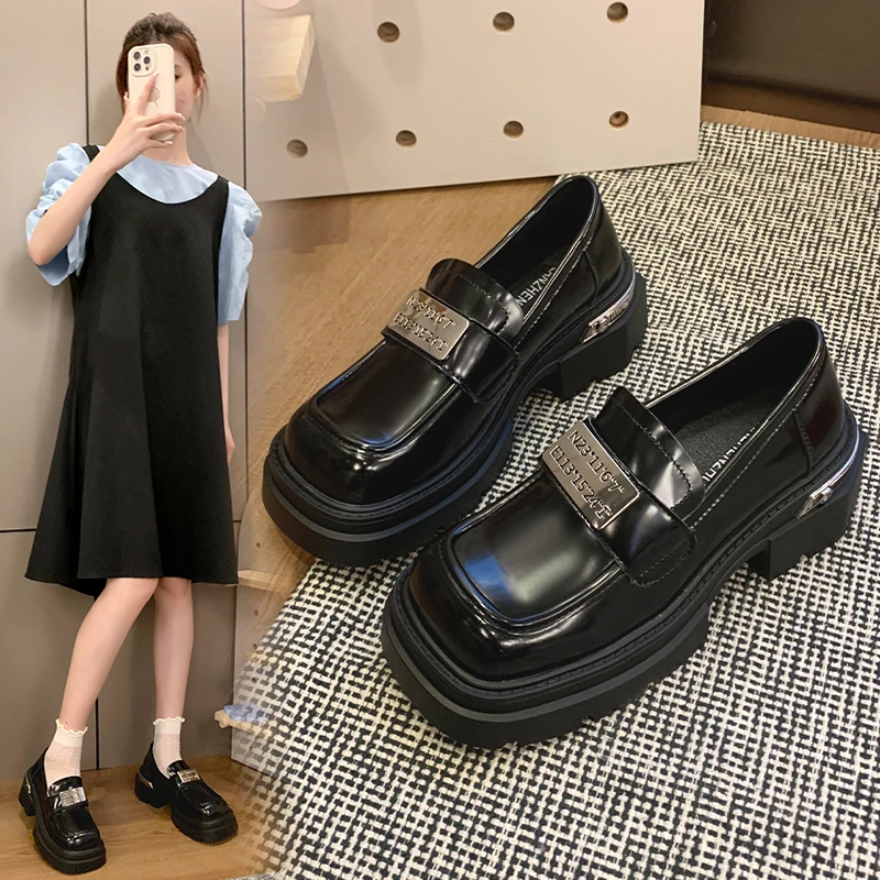 2024年春夏新款厚底百搭英伦风乐福鞋823-2