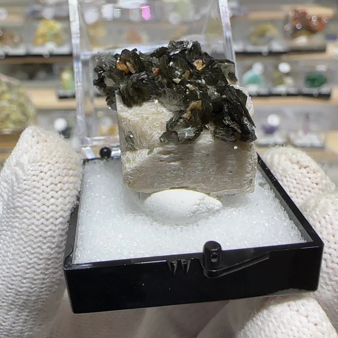 紫晶水晶摆件水晶摆件银S925镶嵌?*月