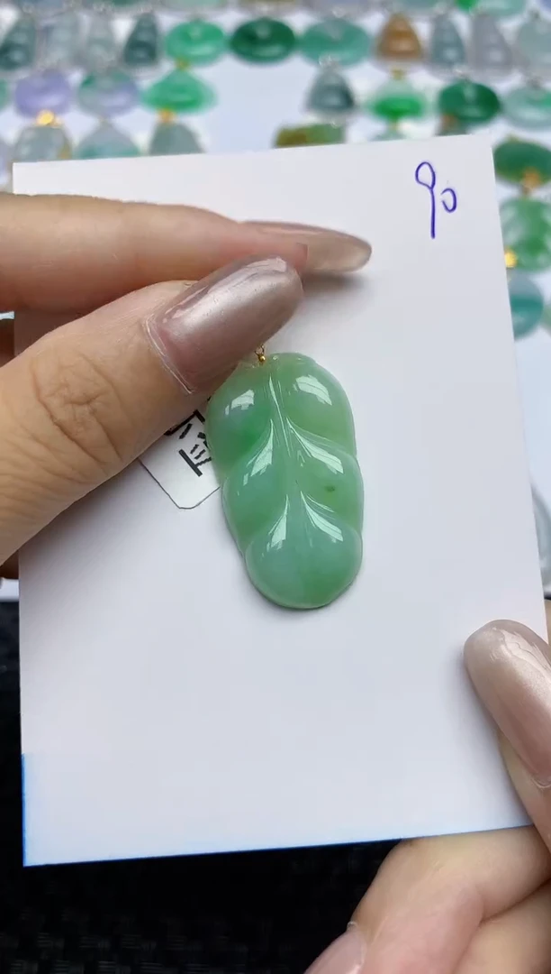 【闪购商品】翡翠颈饰18K金镶嵌天然A货翡翠 90