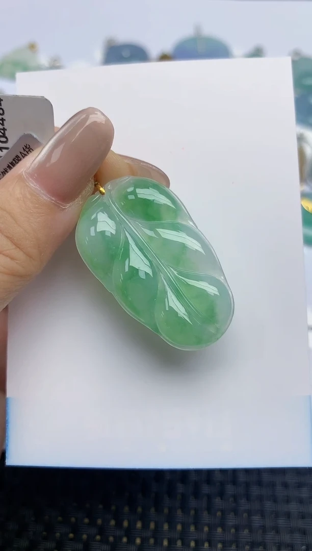 【闪购商品】翡翠颈饰18K金镶嵌天然A货翡翠 232