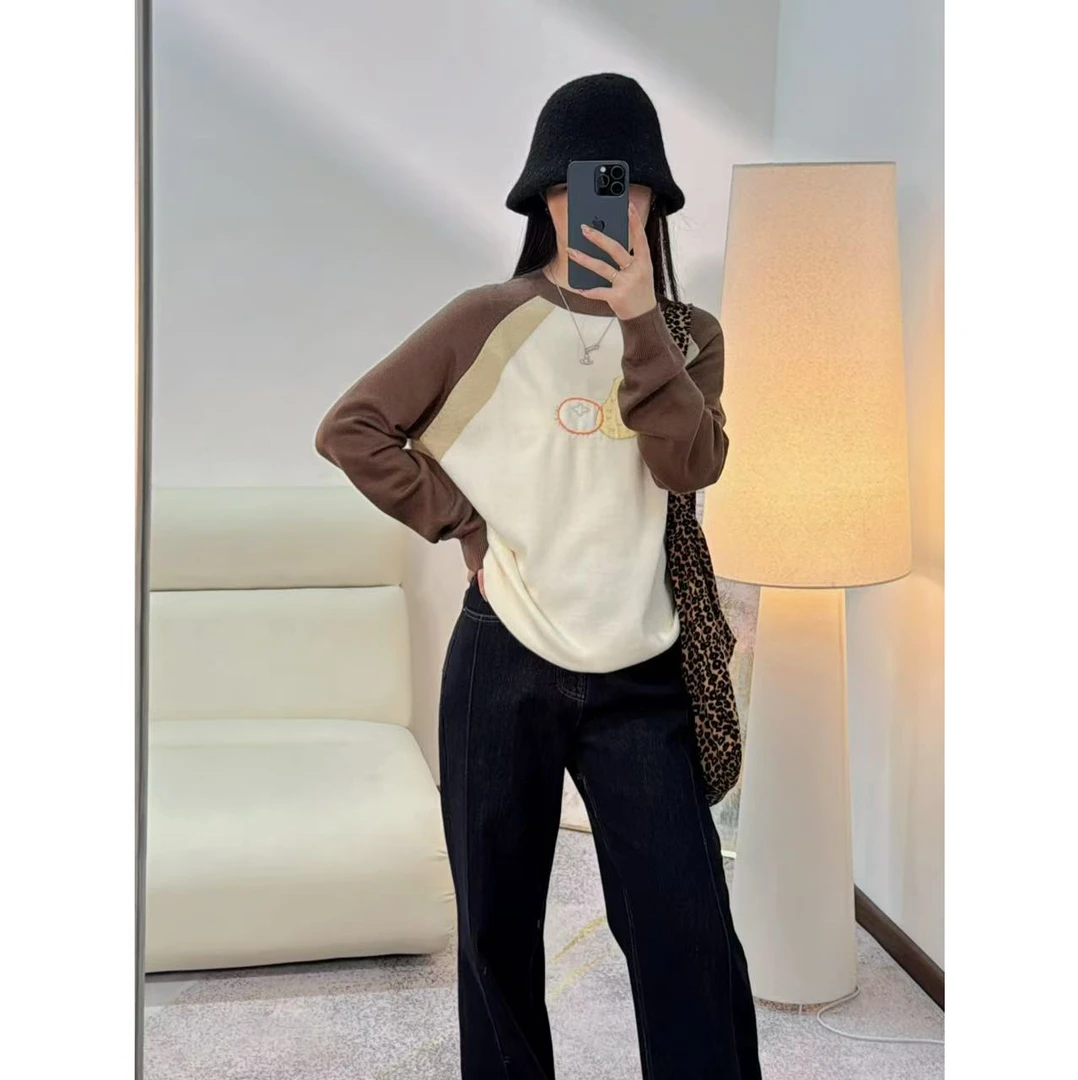 小静折扣~NA1430L 圆领拼色插肩袖刺绣提花套头针织衫 （卡码拍大）