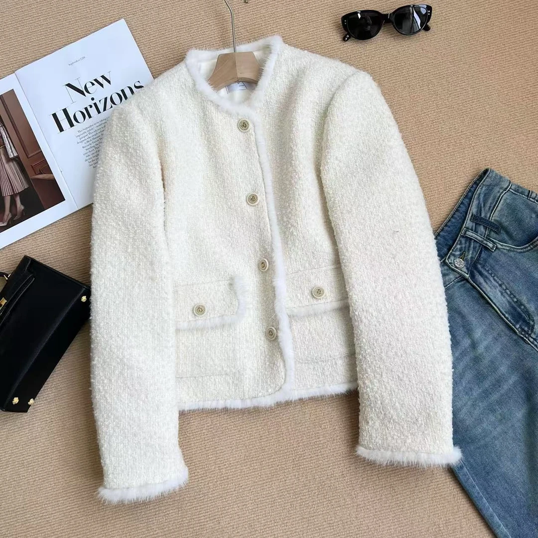 小静折扣~A894P  拼接圆领甜美千金感小香风鹅绒服外套（卡码拍大）