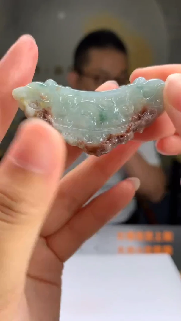 【闪购商品】定制翡翠未镶嵌挂件多样性发货（拍一发一）