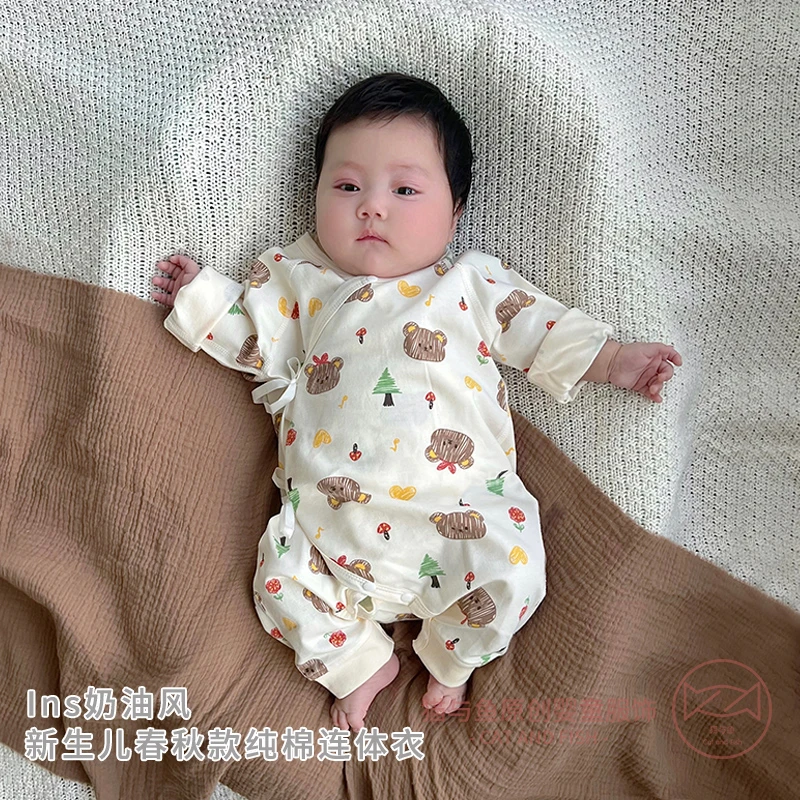 2025新款男童无骨蝴蝶衣宝宝新生儿纯棉爬服连体衣婴儿春秋装哈衣