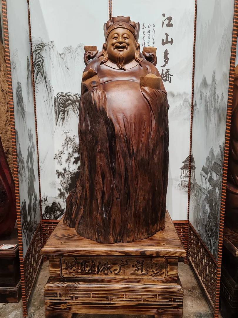 香樟木人物雕刻摆件