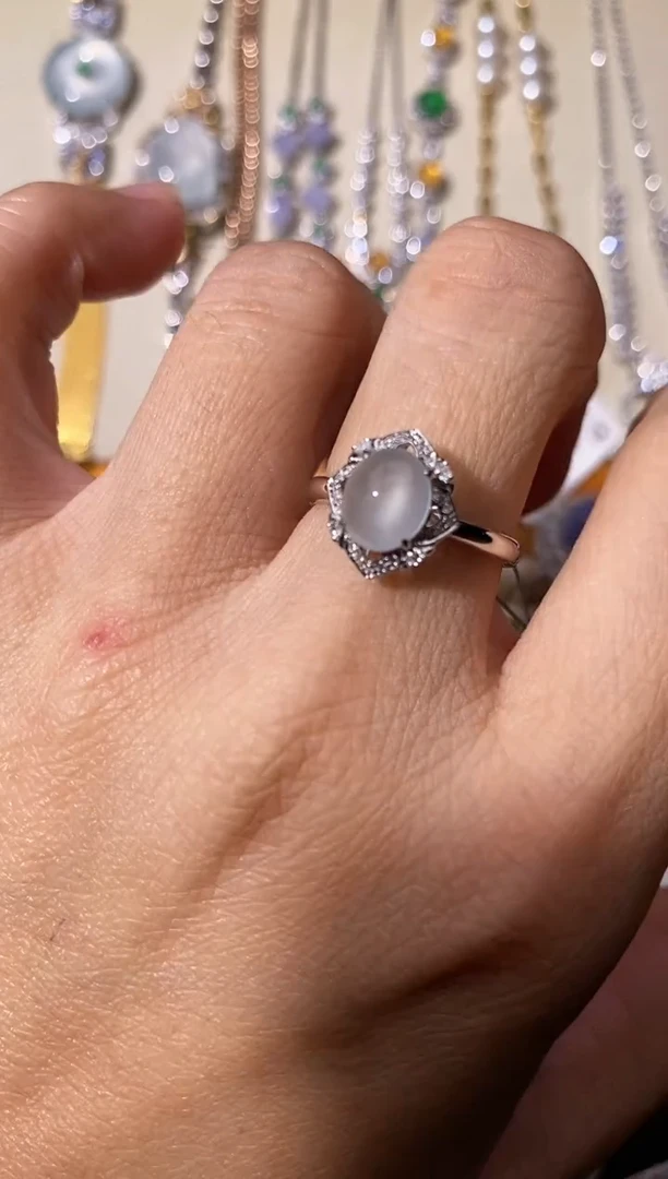 【闪购商品】翡翠戒指18K金镶嵌戒指