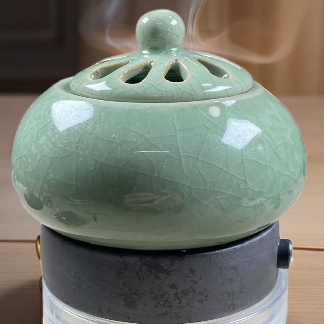粉丝福利 插电可定时调温多用途电子熏香炉沉香熏香炉品香器具