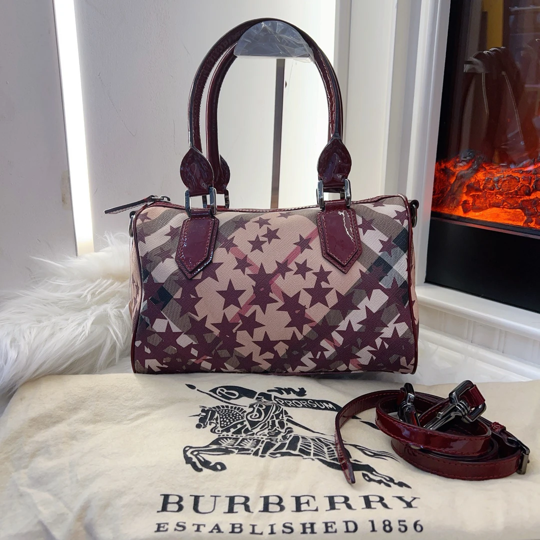 95新 BURBERRY/博柏利 巴宝莉手提单肩包 cj1915