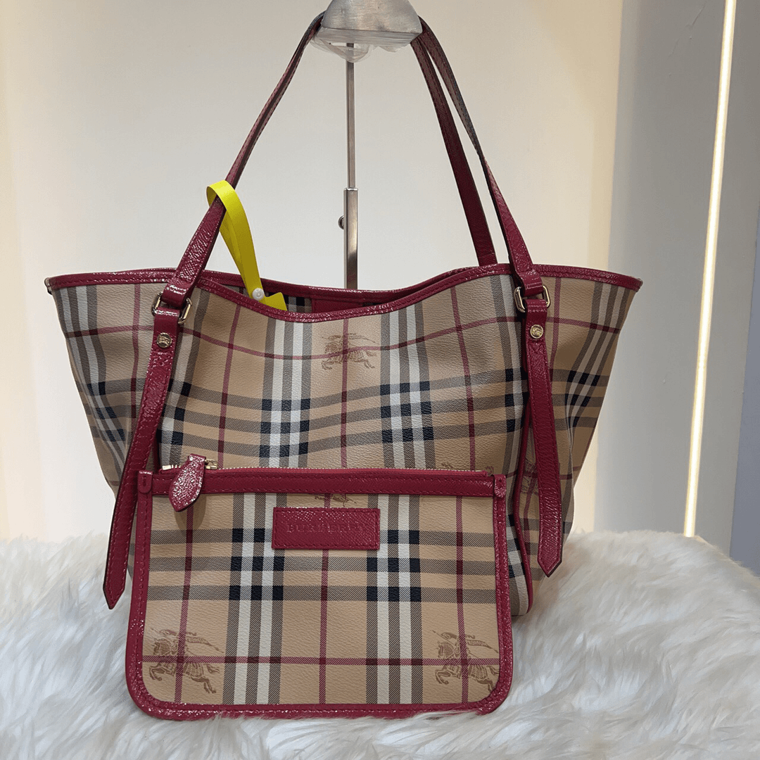 95新 BURBERRY/博柏利 巴宝莉托特包带子袋a2304。98新