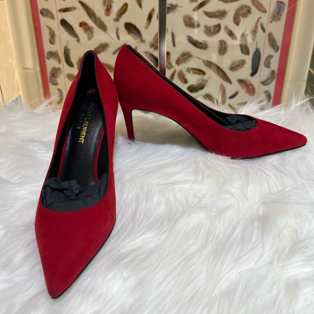 全新未使用 YSL/圣罗兰 圣罗兰麂皮红色高跟鞋37码，b511