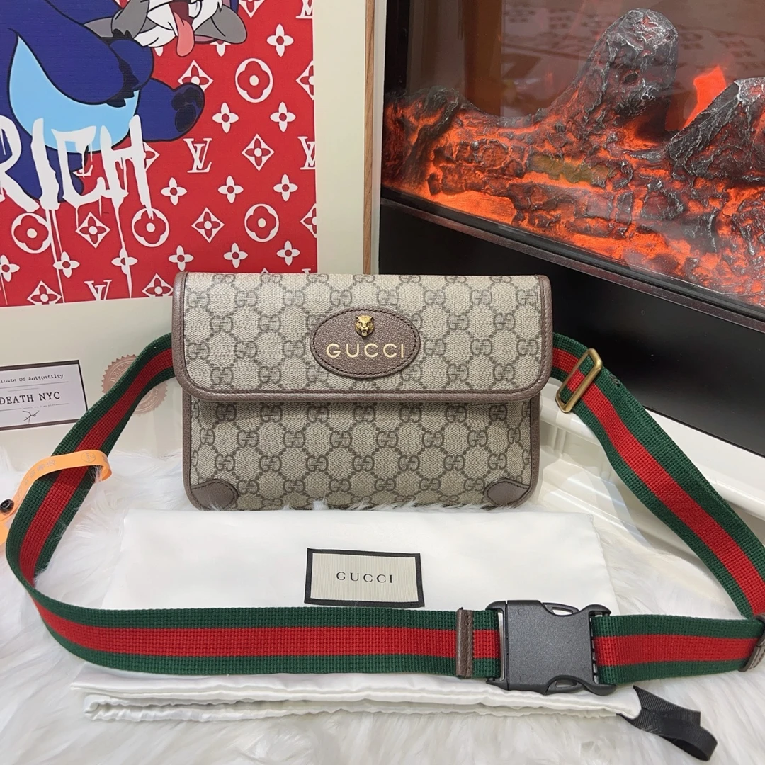 95新 GUCCI/古驰 古驰虎头胸包03标带票 cj2472
