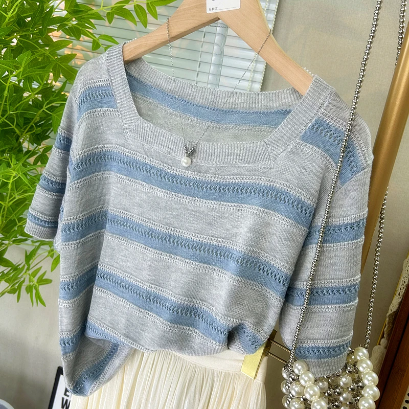 时尚洋气镂空提花U领撞色条纹短款针织衫女夏季薄款小众冰丝T恤衫